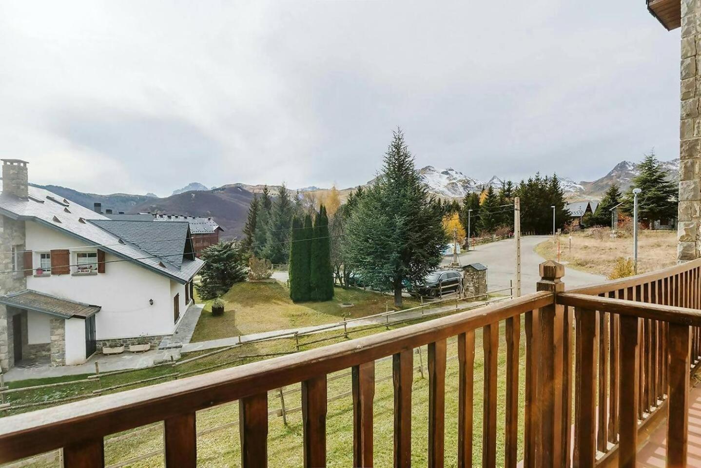 Olympia Tus Mascotas Son Bienvenidas Formigal Exterior foto